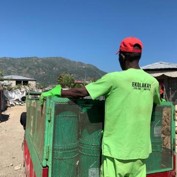 SOIL sanitation service collection in the Fort St. Michel neighborhood of Cap-Haitien, Haiti - February 2020. Credit: Etant Dupain.