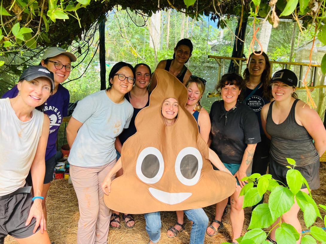 Sasha Poop Costume WC