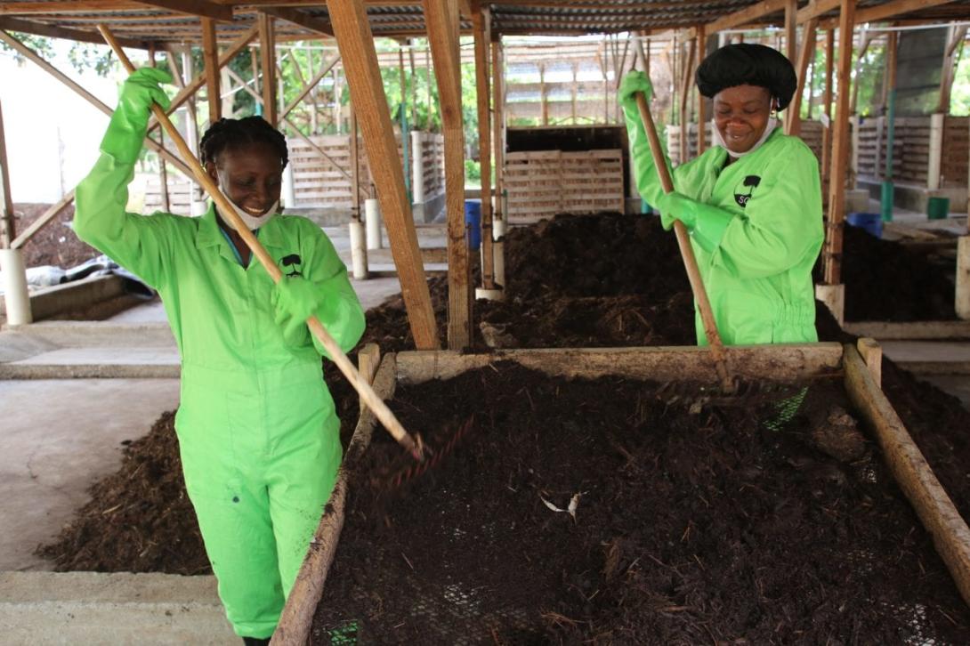 Photo Credit: Vic Hinterlang